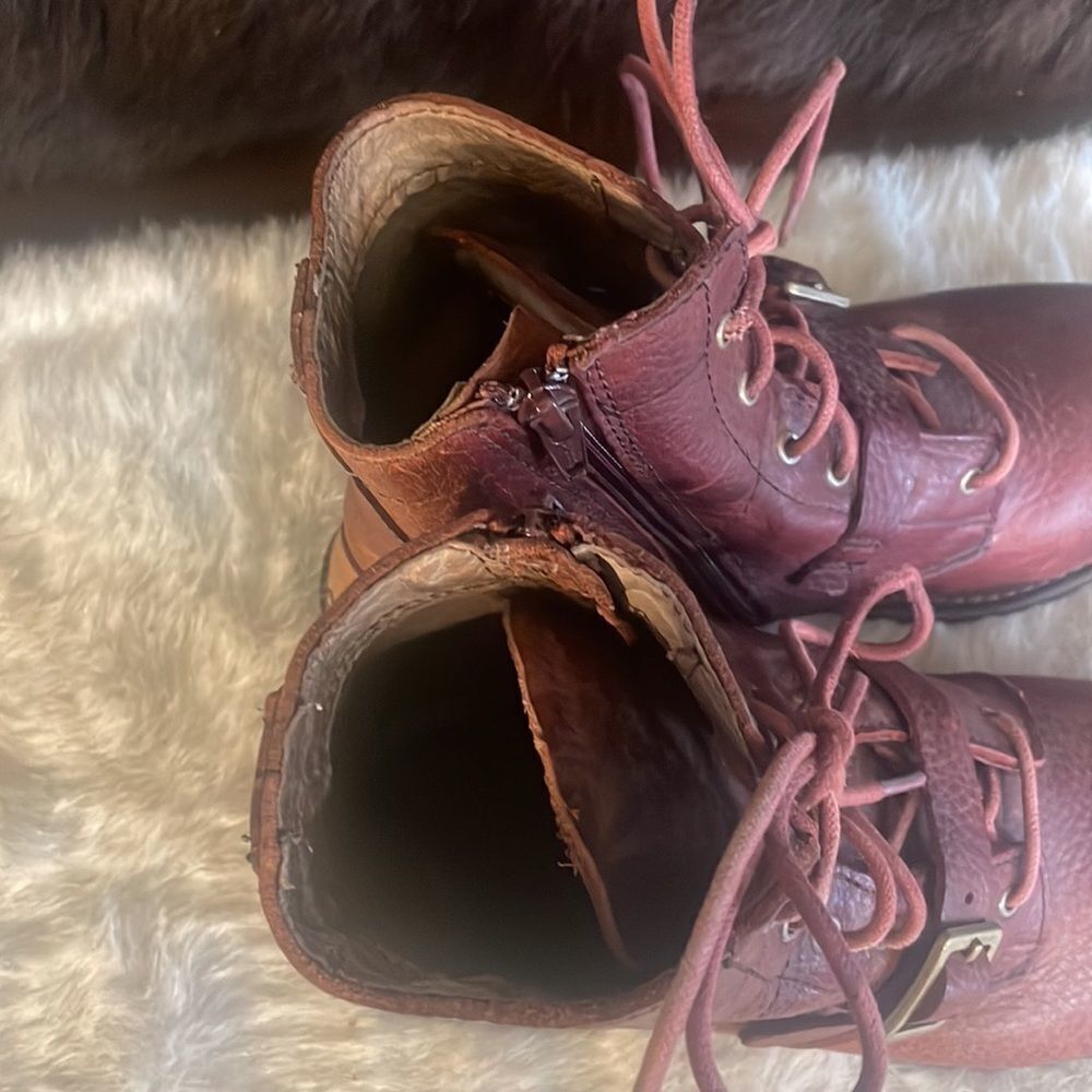 Array boots 8.5 (5220) - image 6